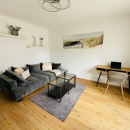 Tiny House - Terrasse - Garten - Wlan - Netflix - Ebikes - Parkmoeglichkeiten