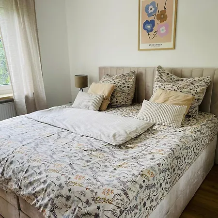 Tiny House - Terrasse - Garten - Wlan - Netflix - Ebikes - Parkmoeglichkeiten Apartment