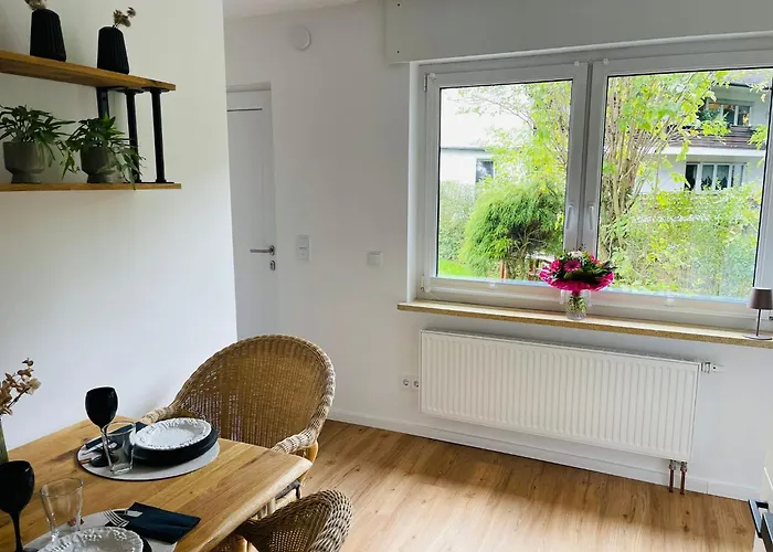 Tiny House - Terrasse - Garten - Wlan - Netflix - Ebikes - Parkmoeglichkeiten Appartamento