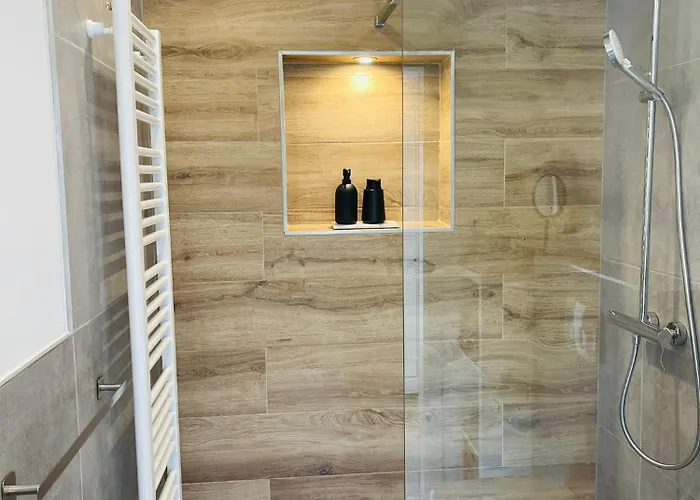 Tiny House - Terrasse - Garten - Wlan - Netflix - Ebikes - Parkmoeglichkeiten Appartamento Taunusstein