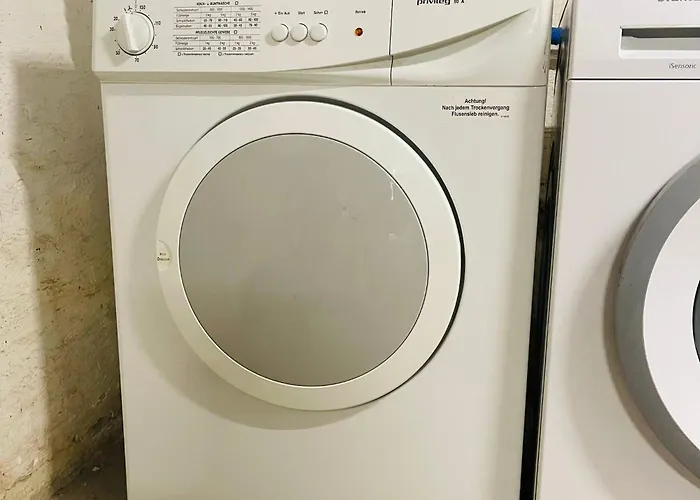 Tiny House - Terrasse - Garten - Wlan - Netflix - Ebikes - Parkmoeglichkeiten Appartamento Taunusstein